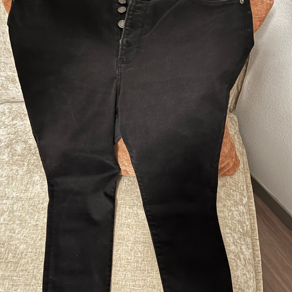 Abercrombie & Fitch Black High-Rise Jeans